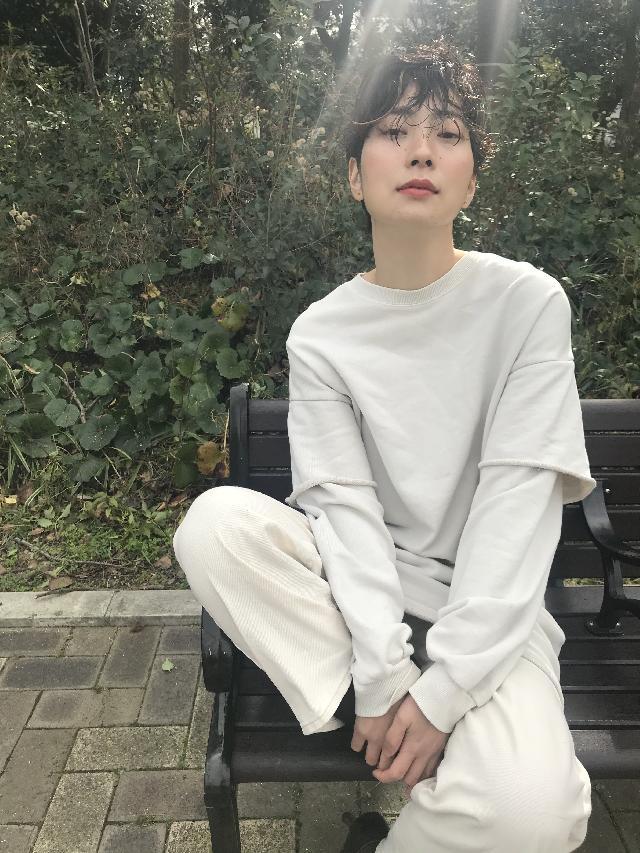 小野原　真祐のスタイル画像