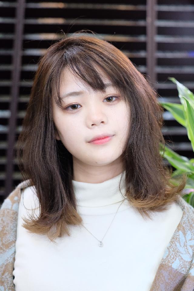 坂内忍のスタイル画像