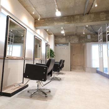 cherir HAIR＆BEAUTYのメイン画像②