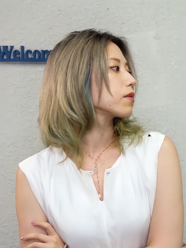 坂内忍のスタイル画像