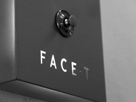 FACE-Tのメイン画像①