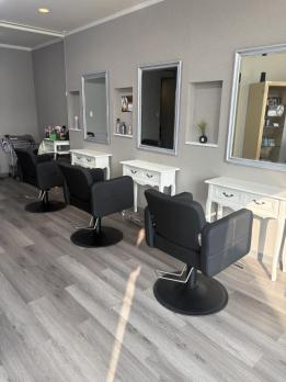 hair salon BLOOMのメイン画像①