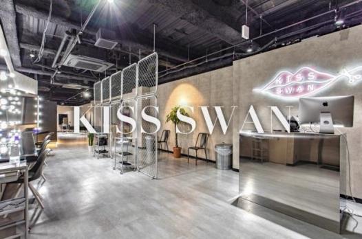 KISS SWANのメイン画像①
