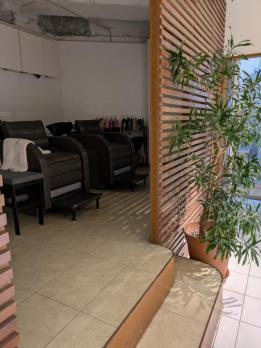 XXXY'S AVEDA 町田モディのメイン画像③