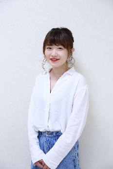 近藤　彩美