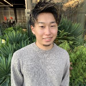 赤荻　樹