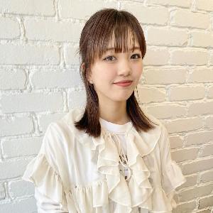 石黒　詩音