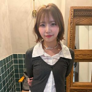 新谷　日莉