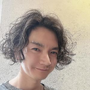 川口　達史